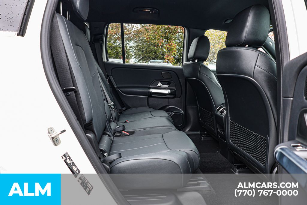 Used 2024 White Mercedes-Benz 250+ image 23