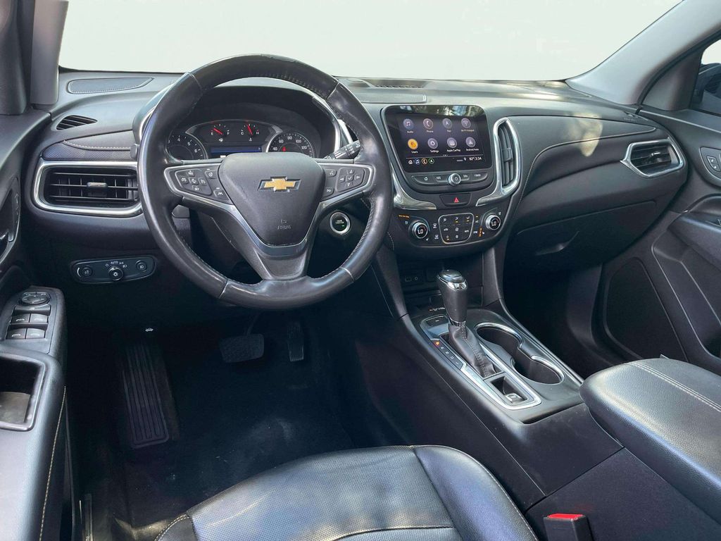 Used 2019 Mosaic Black Metallic Chevrolet Premier image 28