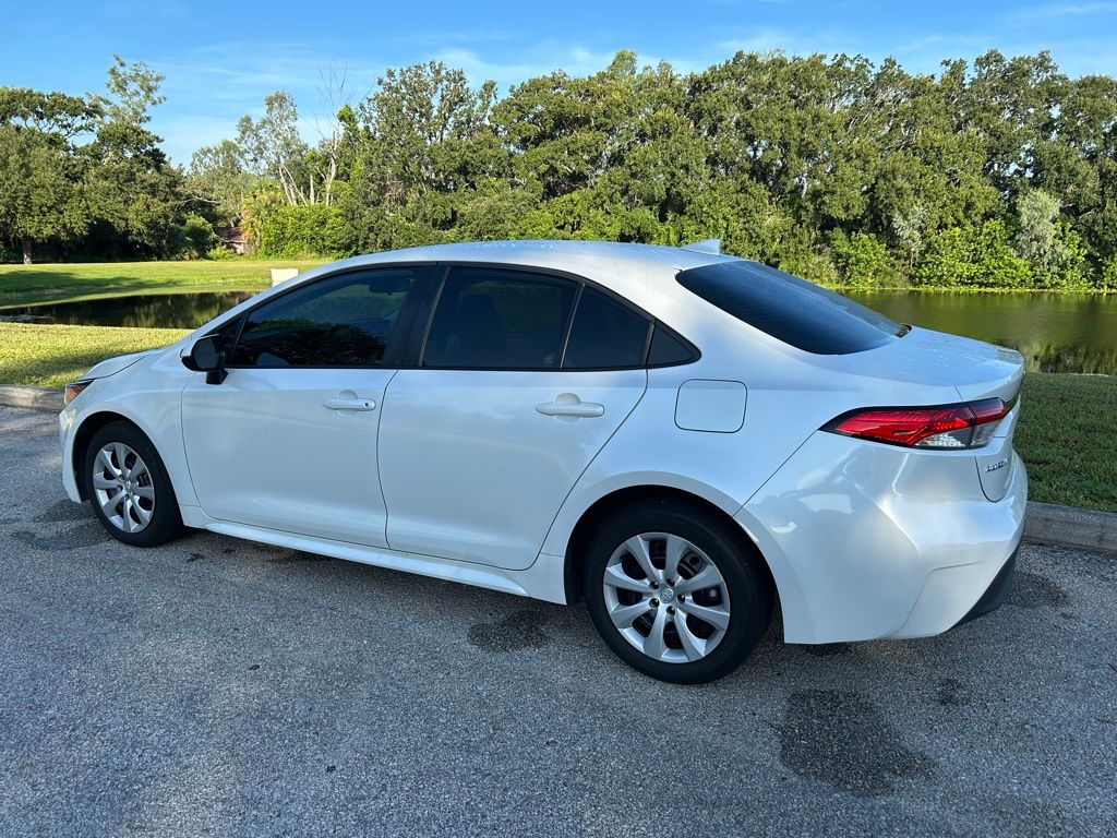 Thumbnail: 2023 Toyota Corolla - 3