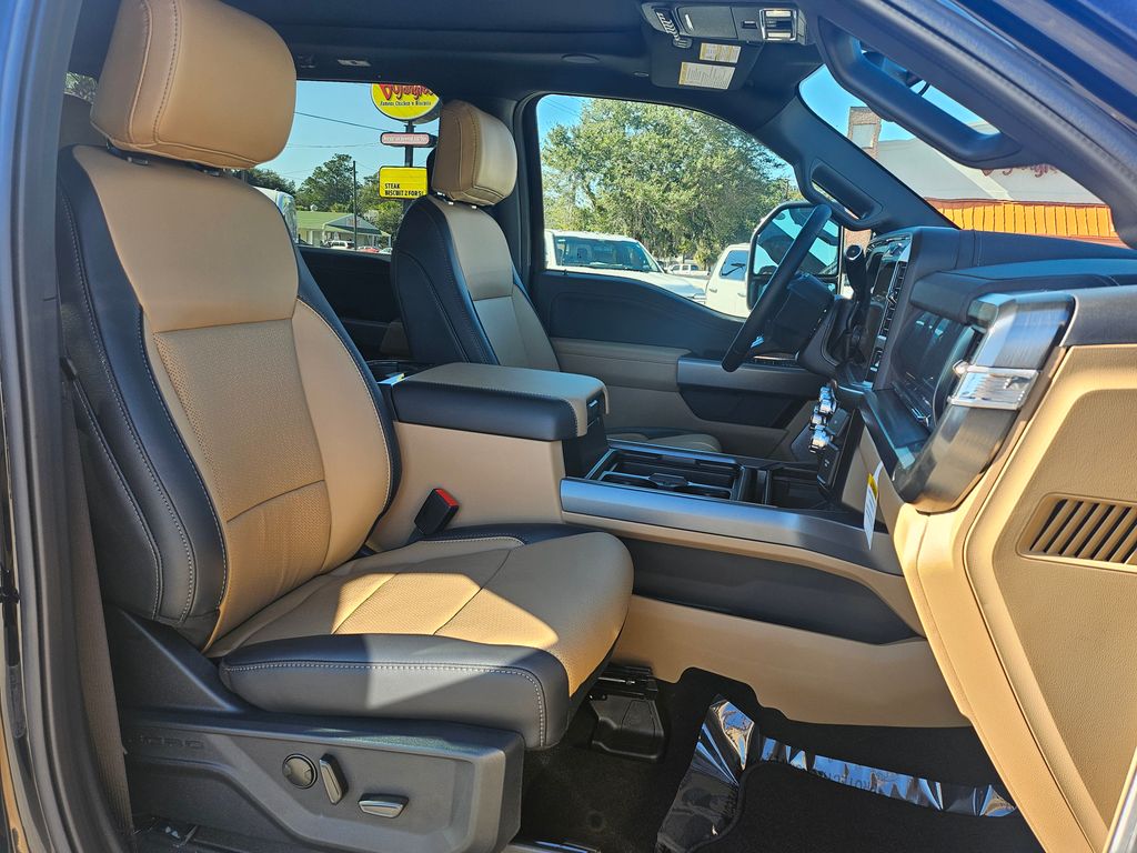 2026 Ford F-350SD Lariat Black at Walterboro Ford