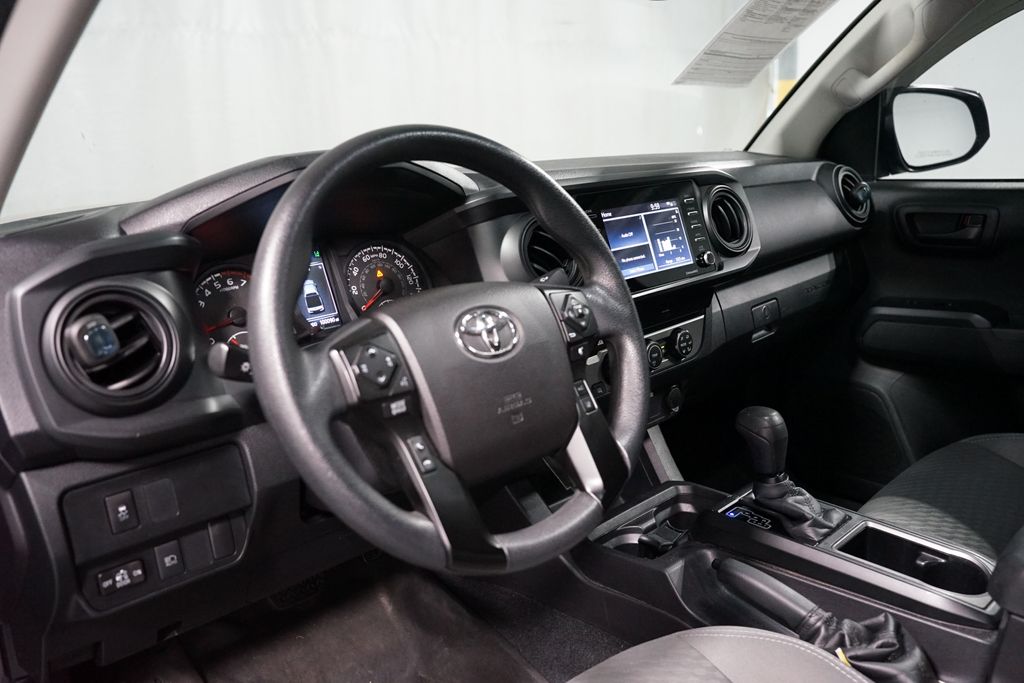 Thumbnail: 2021 Toyota Tacoma - 7