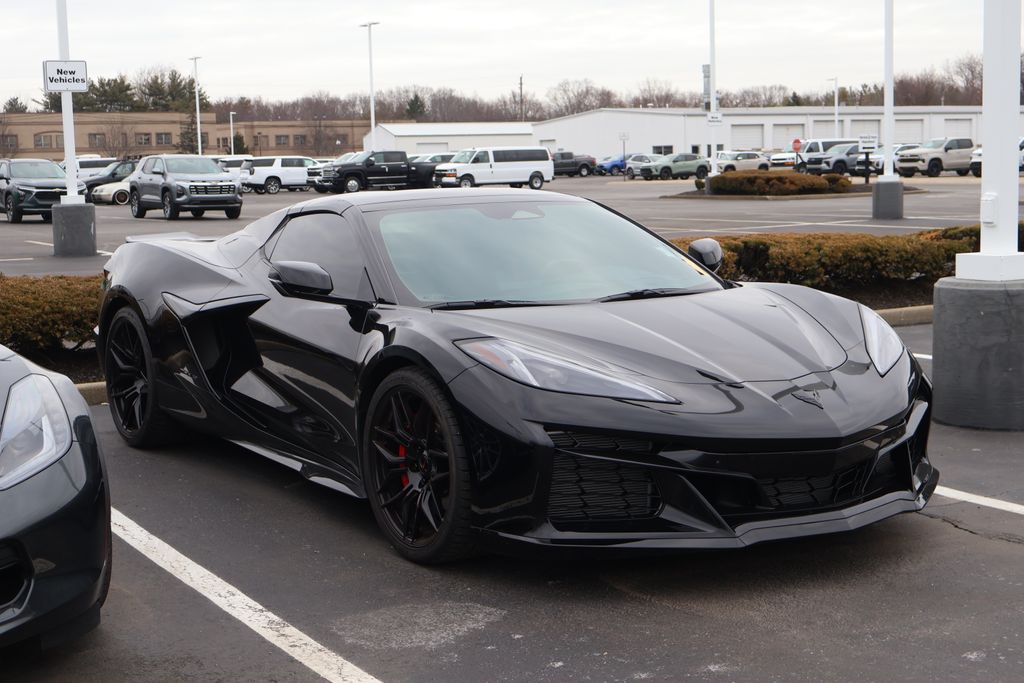 Thumbnail: 2025 Chevrolet Corvette - 3