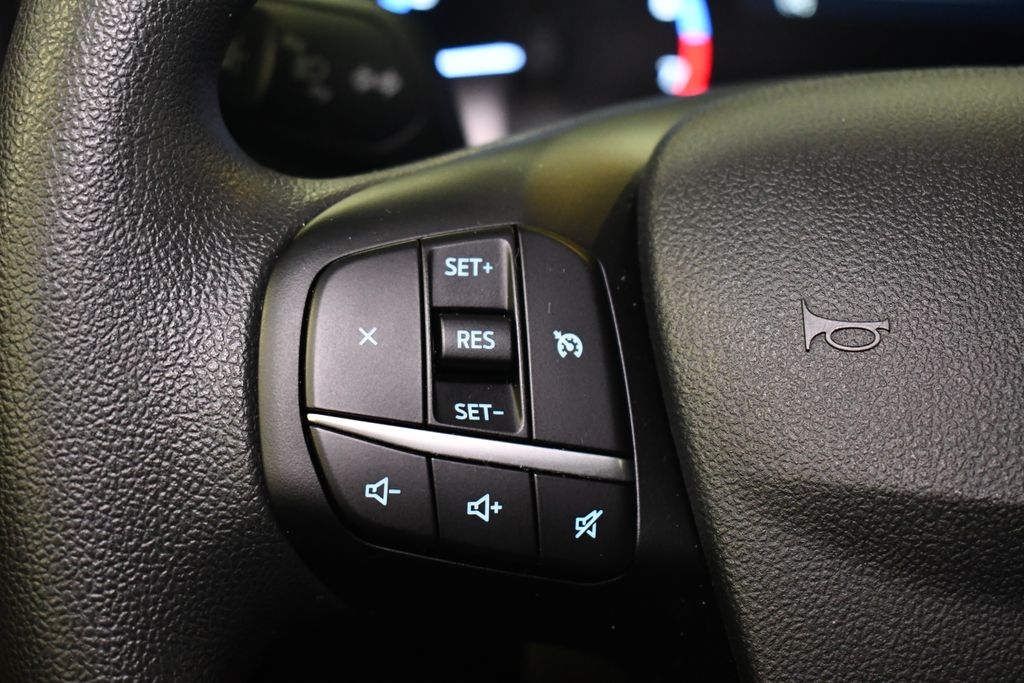 Thumbnail: 2023 Ford Bronco Sport - 23