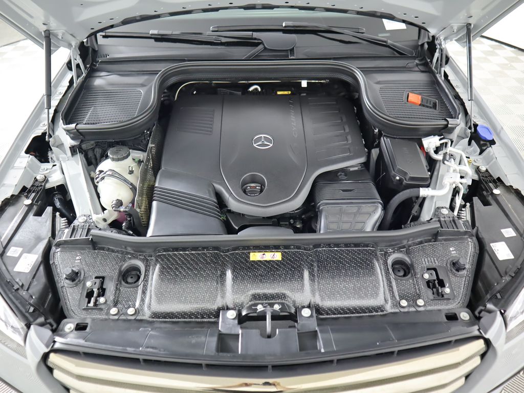 Thumbnail: 2026 Mercedes-Benz GLS - 31