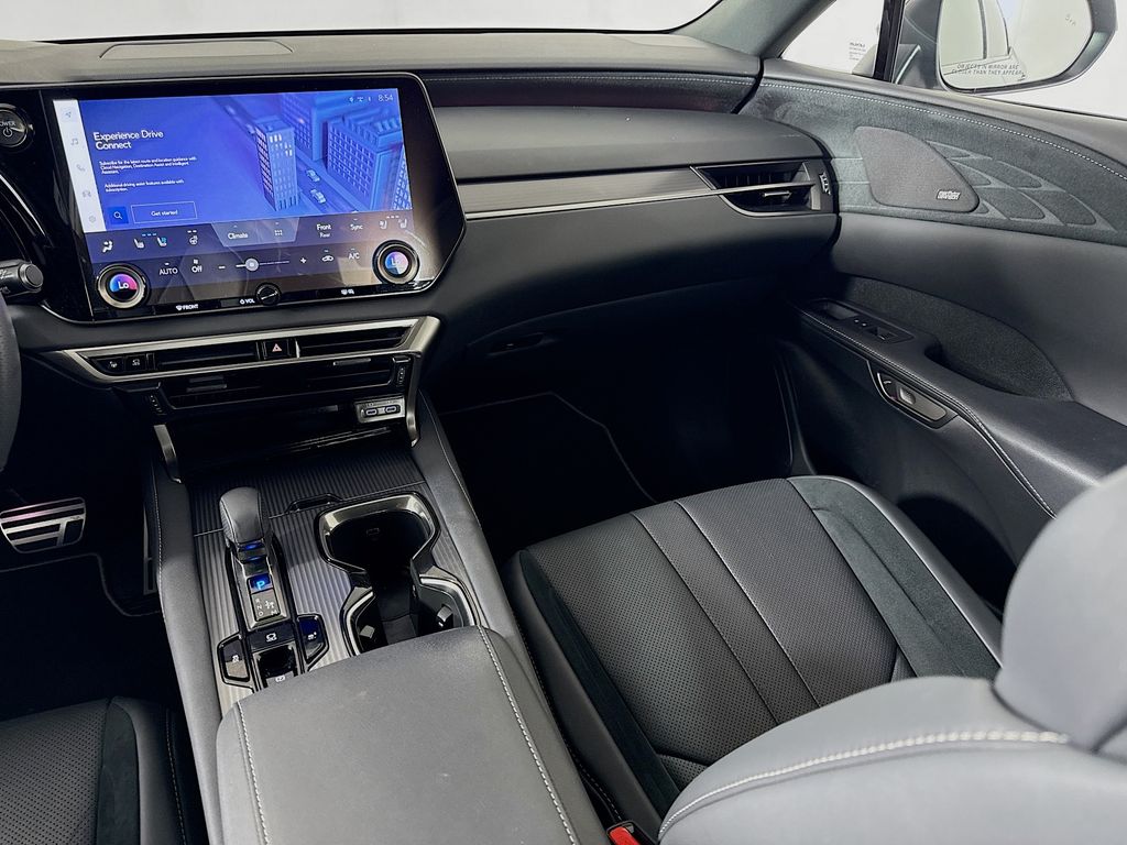 Thumbnail: 2024 Lexus RX - 25