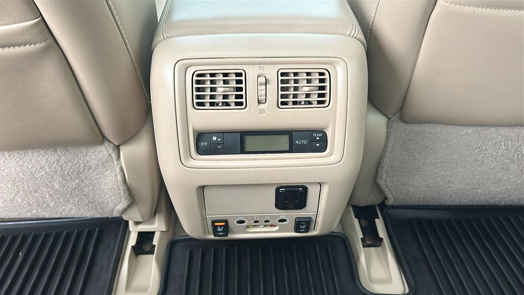 2014 Nissan Pathfinder Platinum White at Toyota of Kenner