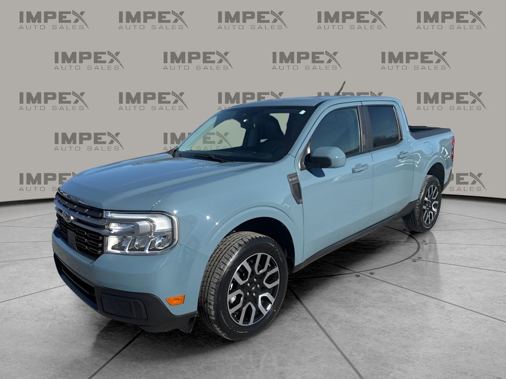 2022 Ford Maverick Lariat's photo
