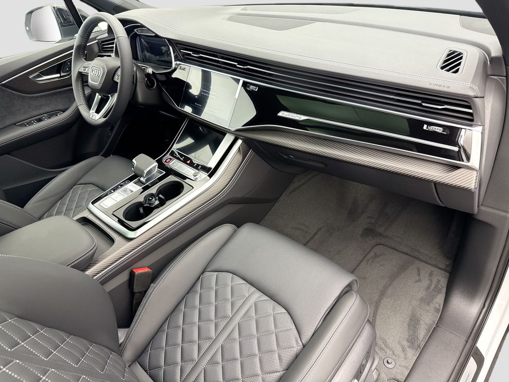 Thumbnail: 2026 Audi SQ7 - 17