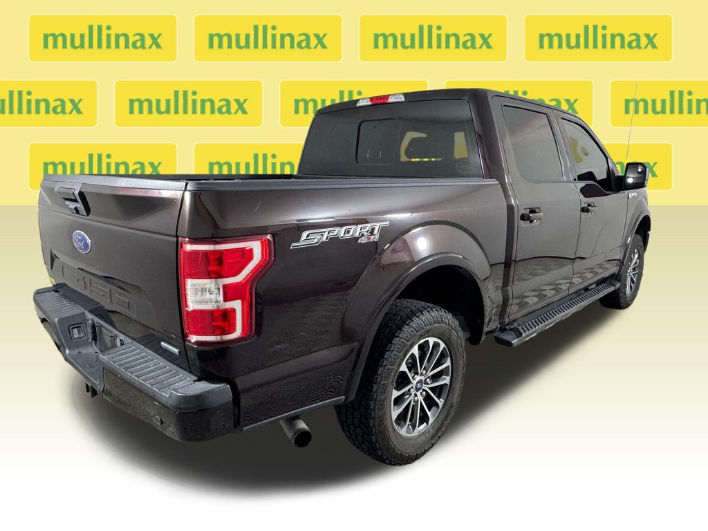 Used 2018 Red Ford XLT image 4