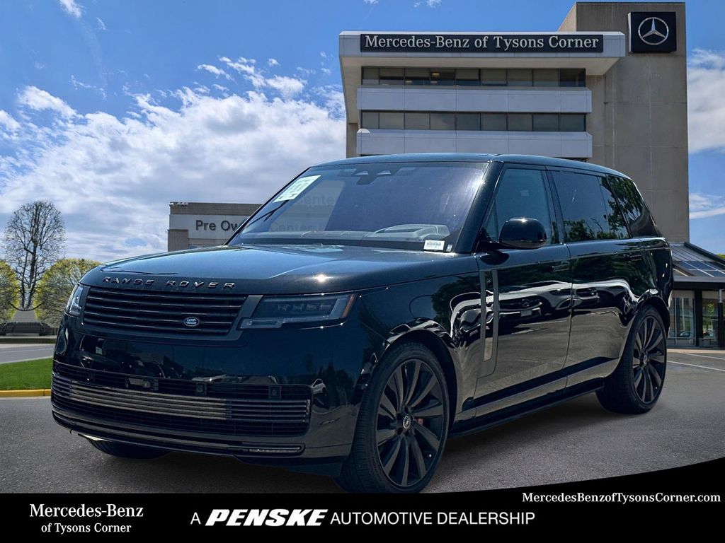 Thumbnail: 2023 Land Rover Range Rover - 1
