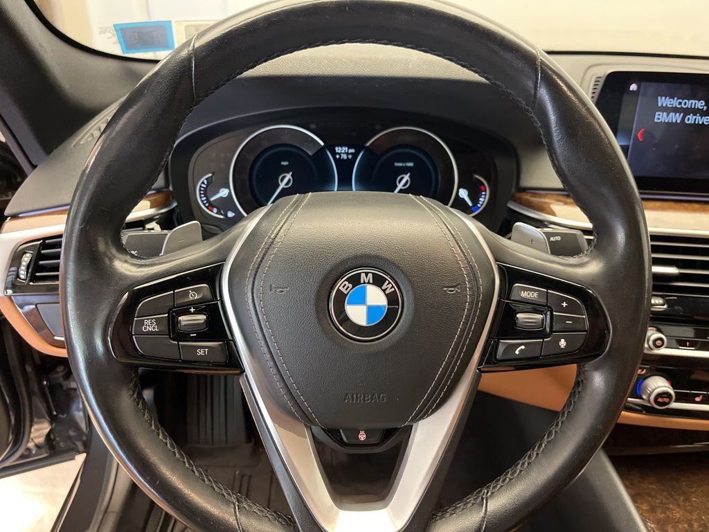 Thumbnail: 2019 BMW 5 Series - 13