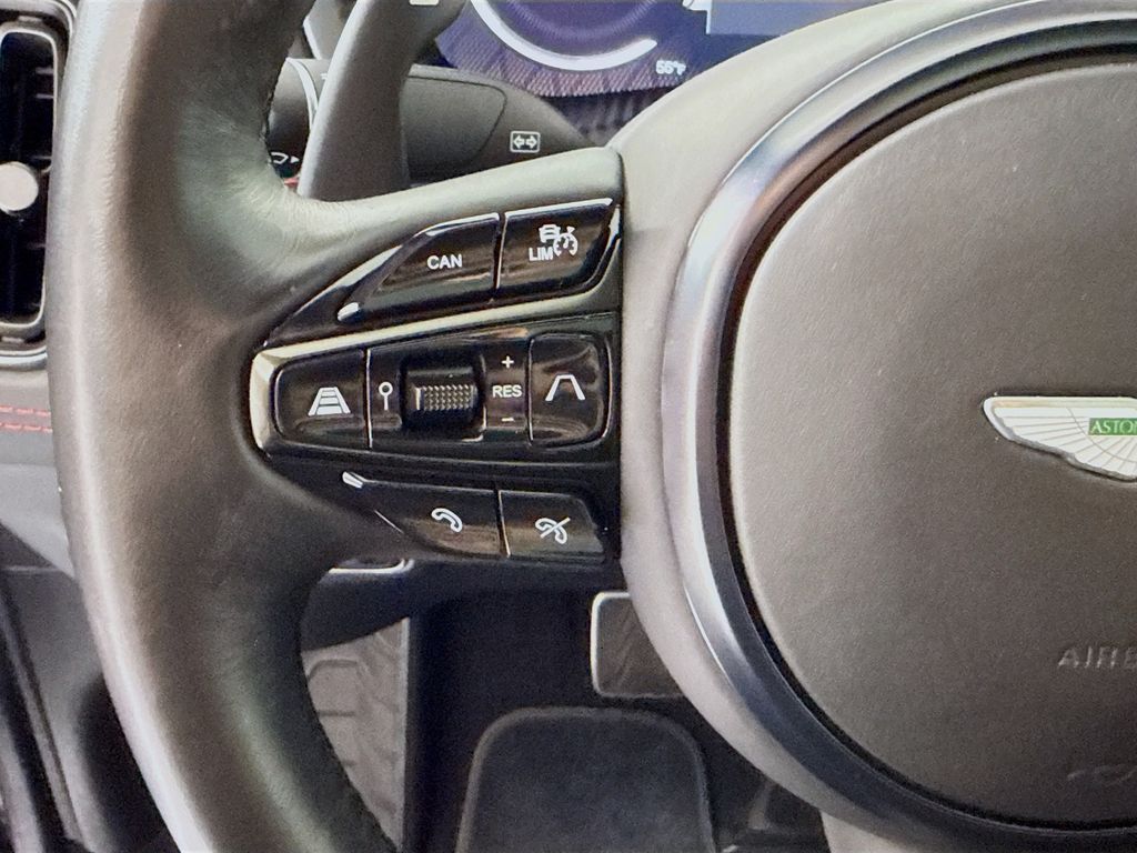 Thumbnail: 2021 Aston Martin DBX - 11