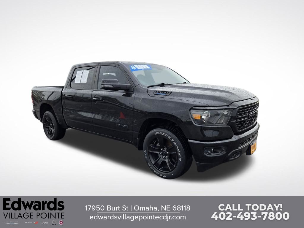 Diamond Black Crystal Pearlcoat 2023 RAM 1500 Pickup Truck Four-Wheel Drive 8-Speed Automatic