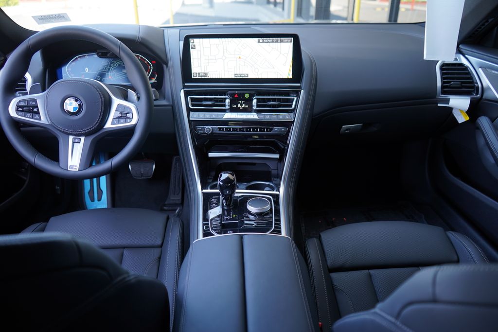 Thumbnail: 2026 BMW 8 Series - 14