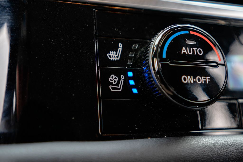 Used 2023 Nissan Pathfinder SUV