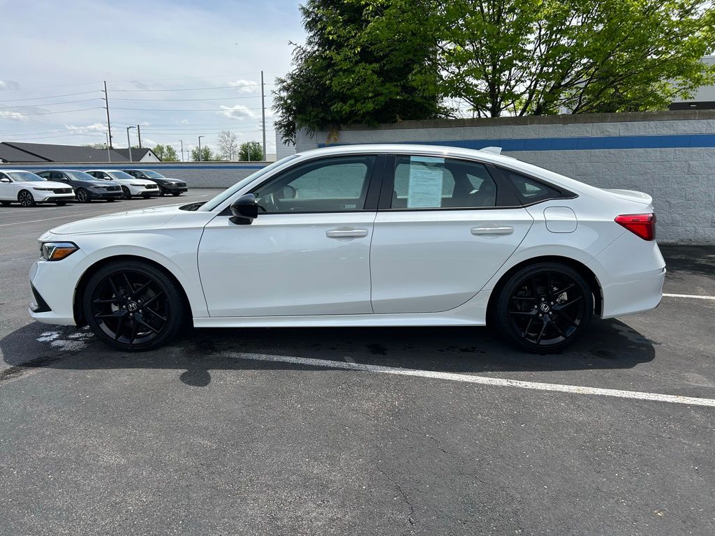 2022 Honda Civic Sport 2