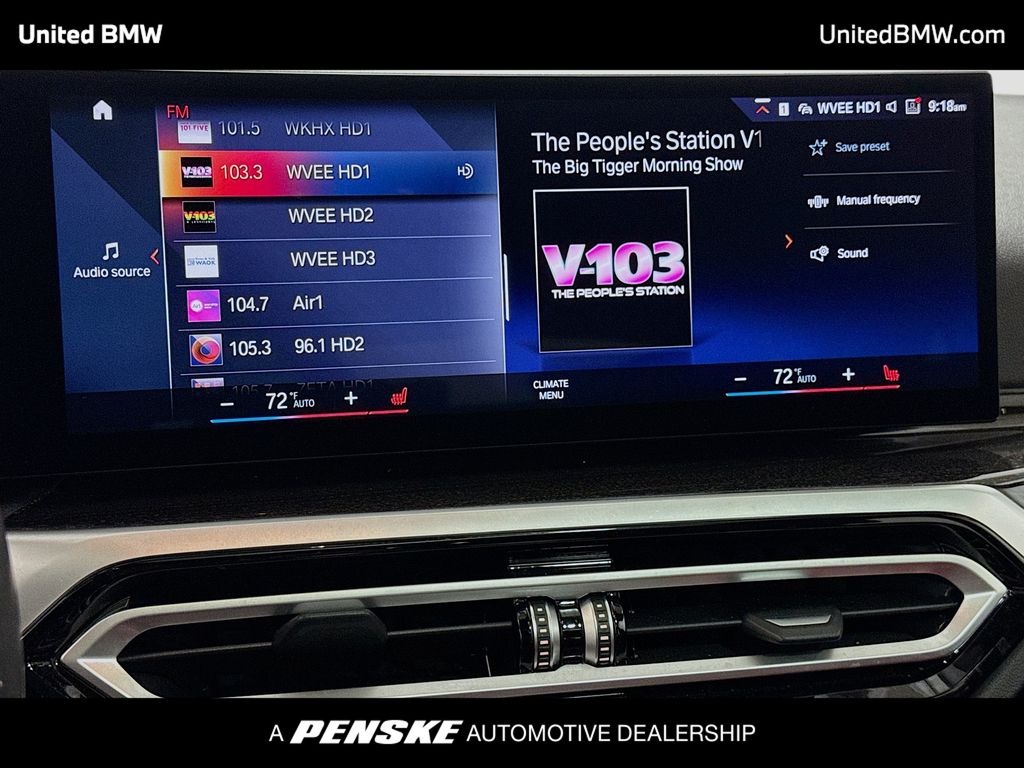 Thumbnail: 2023 BMW i4 - 8