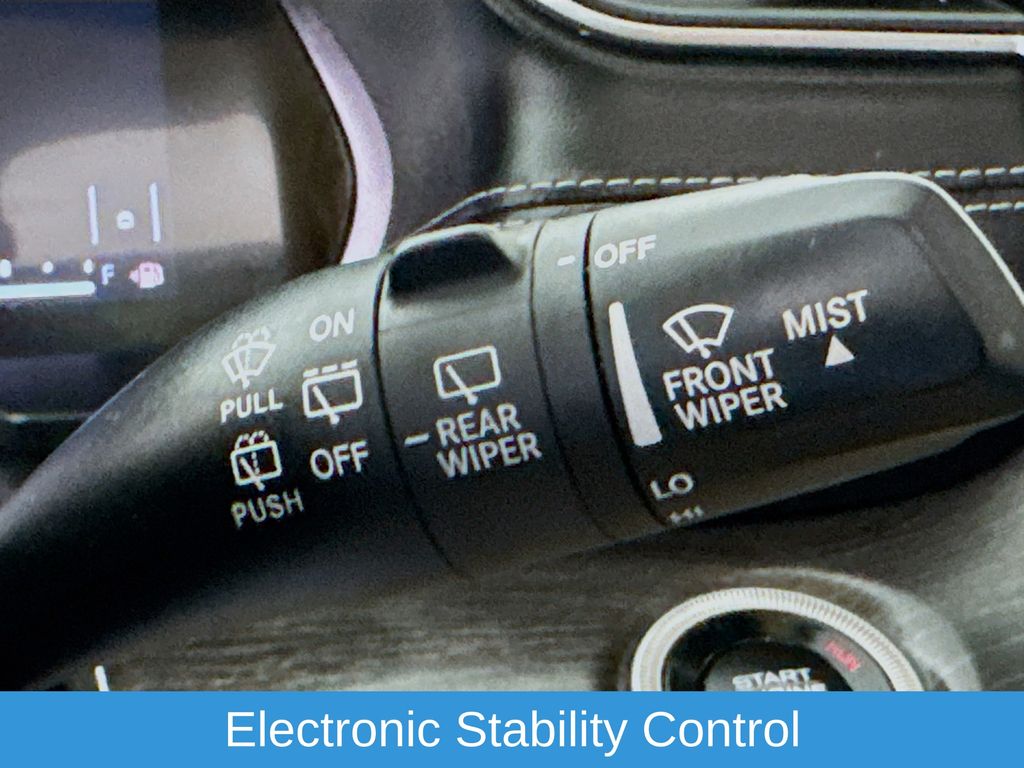 Used Car 2021 Jeep Grand Cherokee L  Limited For Sale Under $25,000 In Austin, Texas