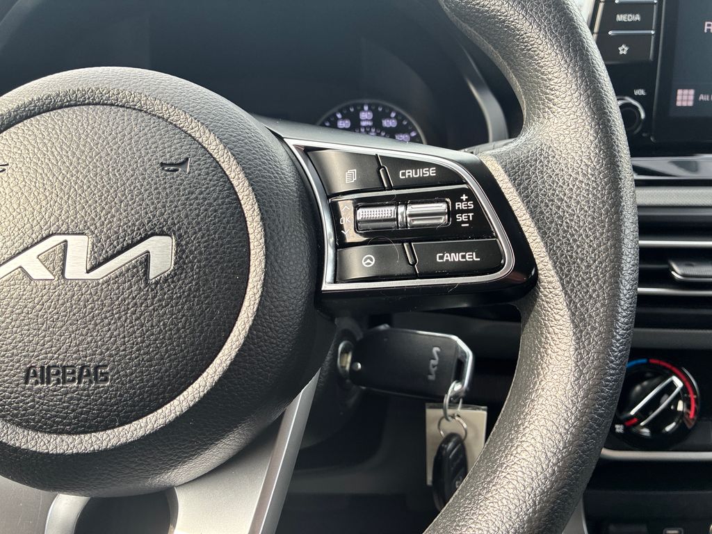 2023 Kia Seltos LX White at South Hills Kia