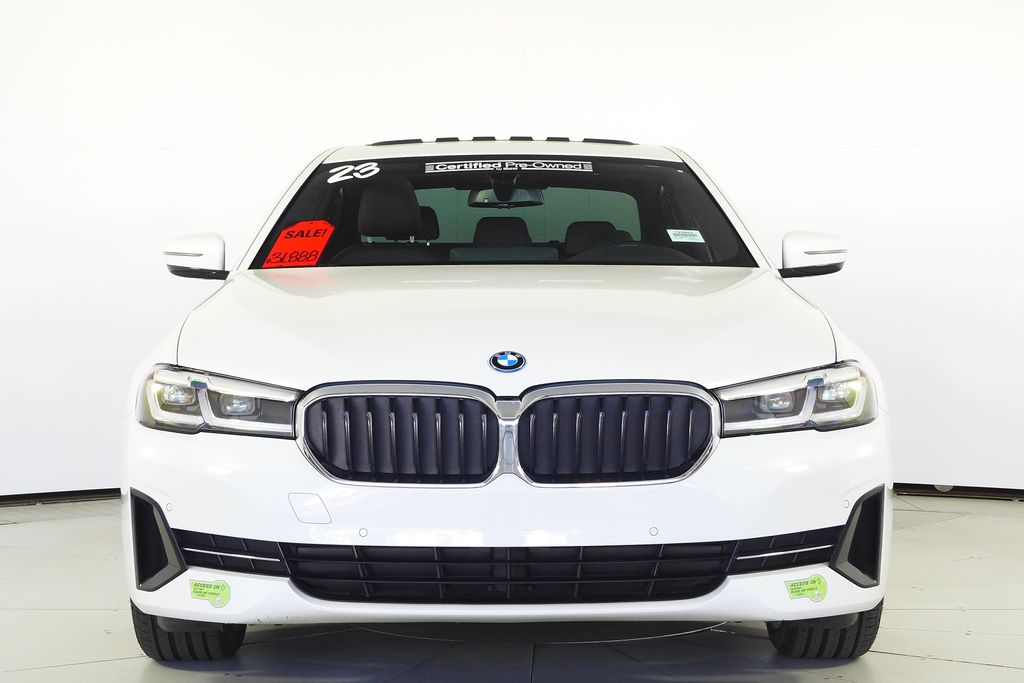 Thumbnail: 2023 BMW 5 Series - 3