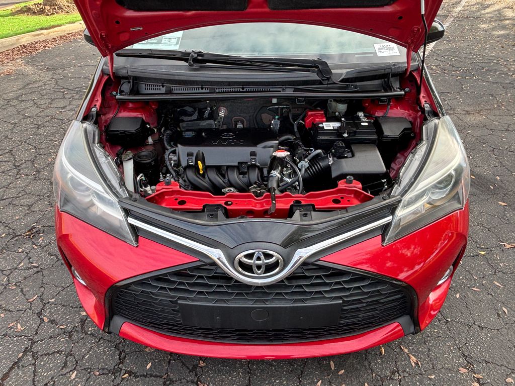 Thumbnail: 2016 Toyota Yaris - 23