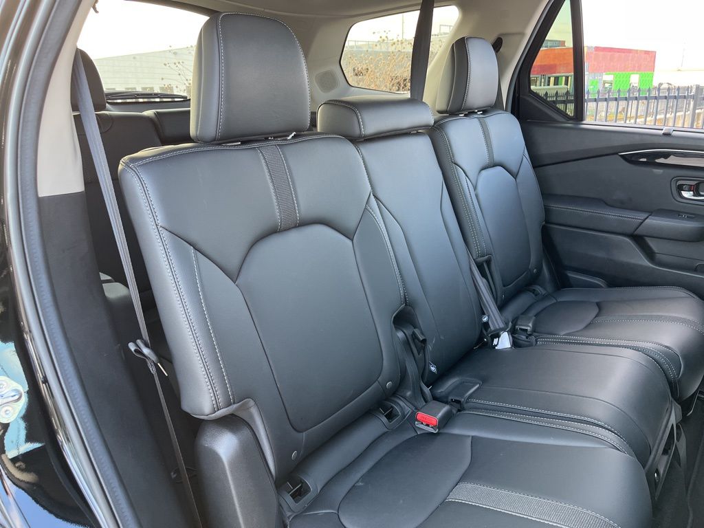 Thumbnail: 2025 Honda Pilot - 27