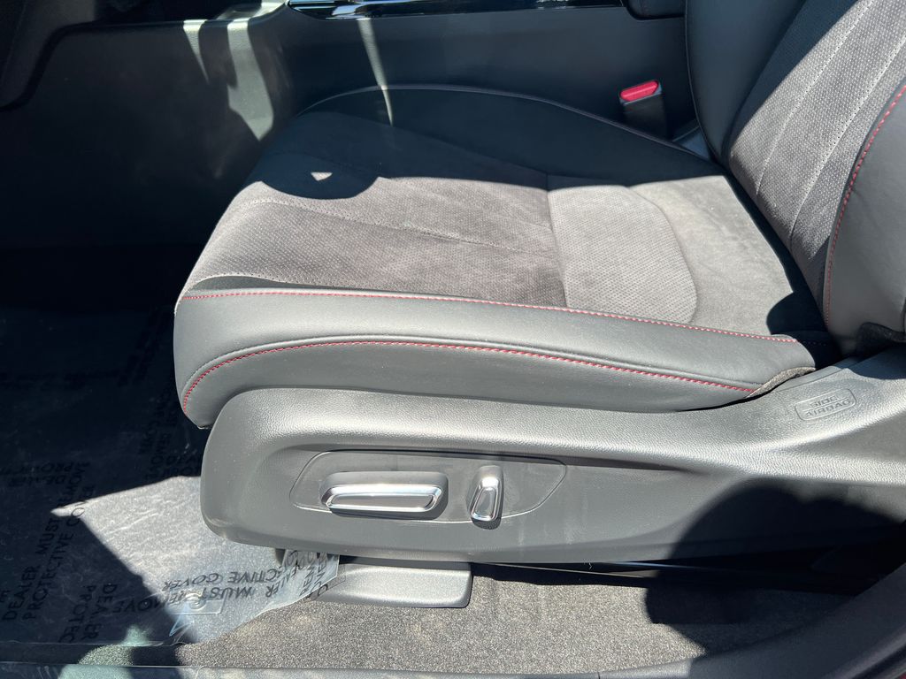 Thumbnail: 2025 Acura ADX - 14