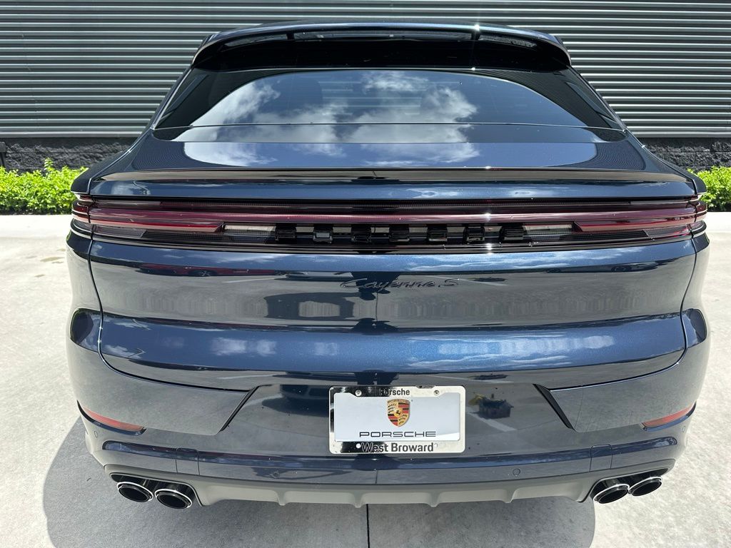 Thumbnail: 2025 Porsche  - 11