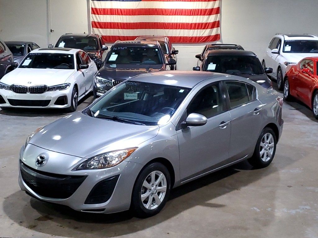 2011 Mazda Mazda3 i Touring 32