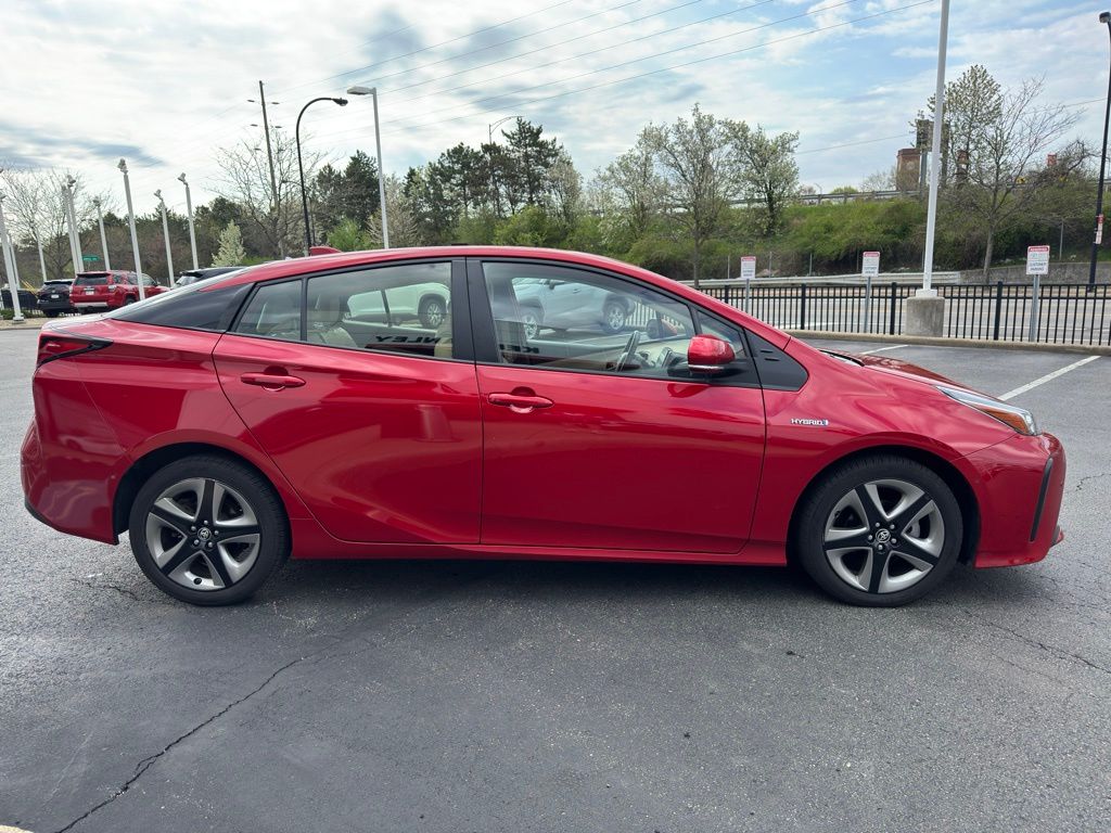 2021 Toyota Prius Limited photo