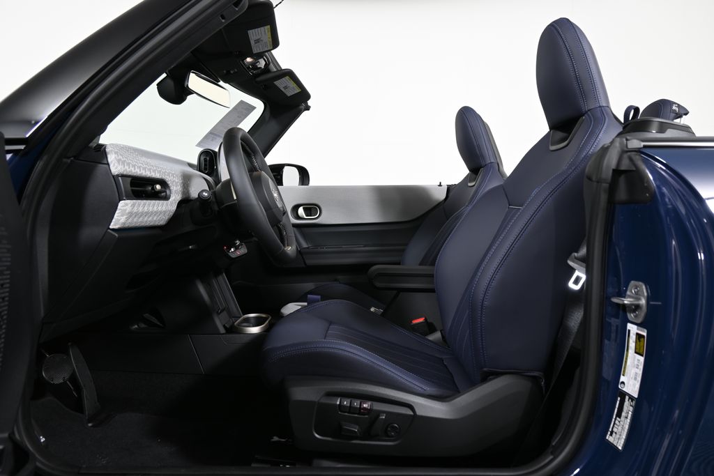 Thumbnail: 2026 MINI Cooper - 3