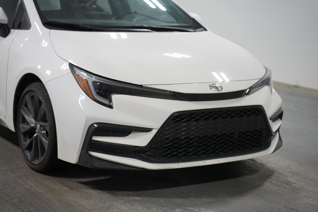 2023 Toyota Corolla SE 4