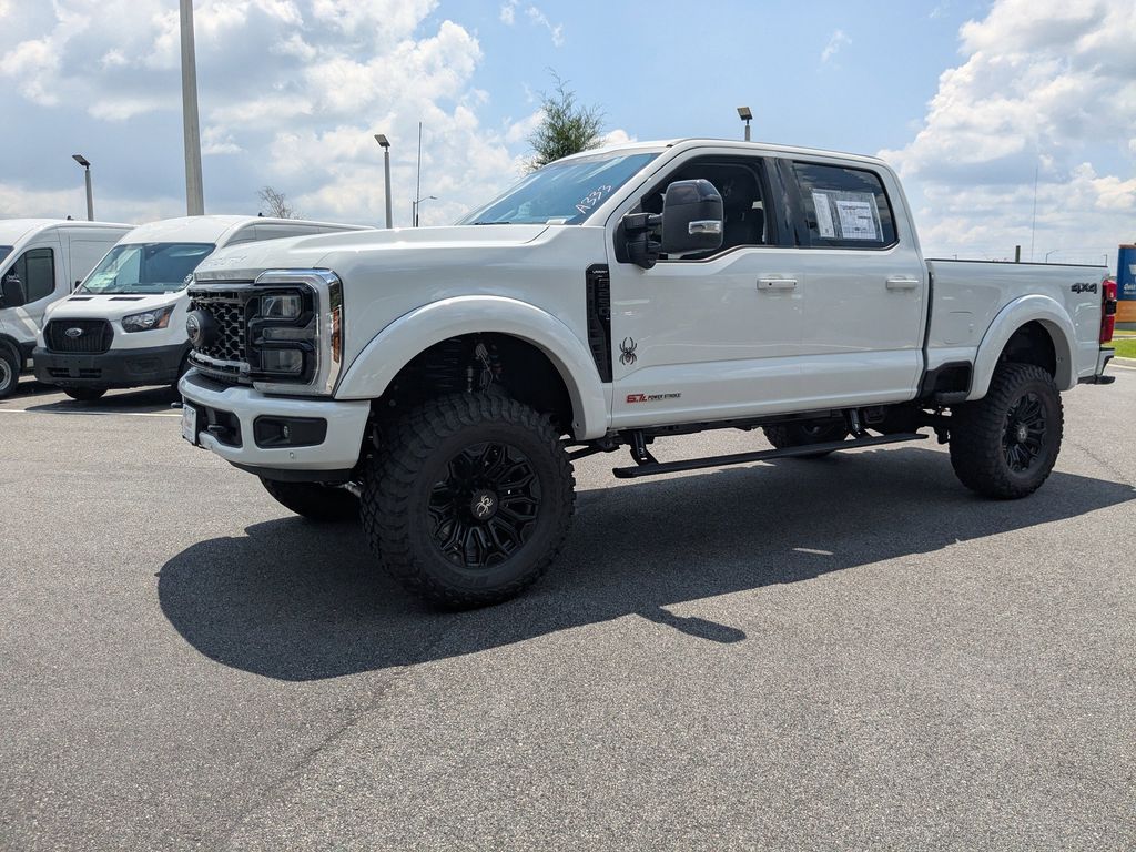 2025 Ford F-250 Black Widow