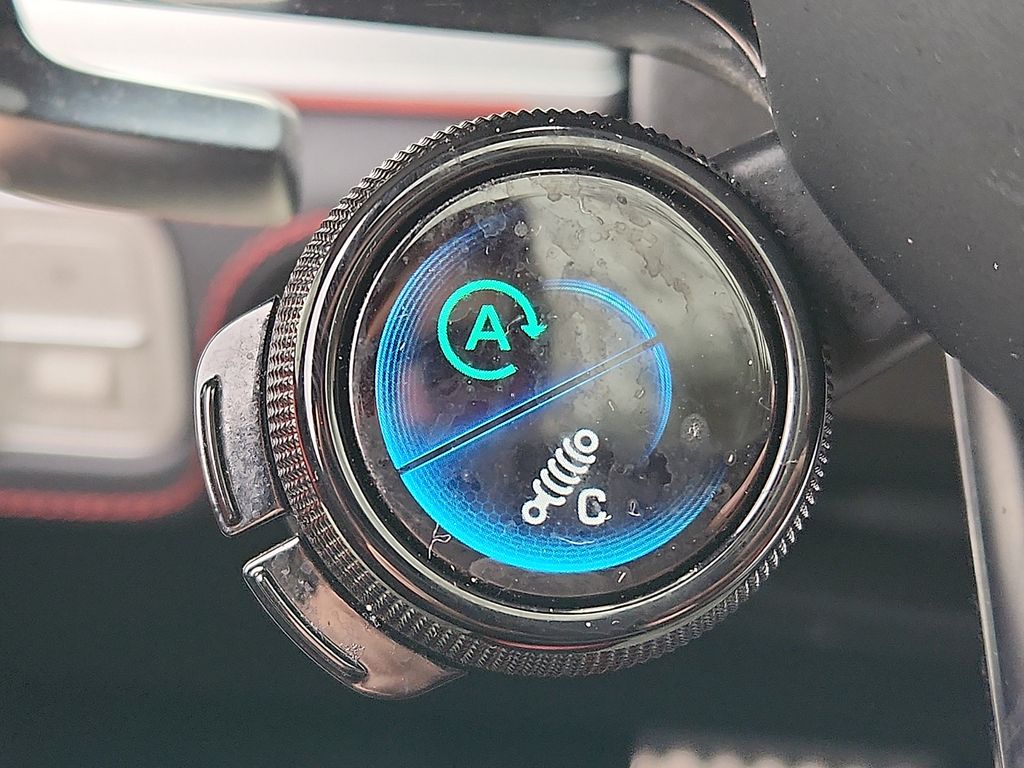 Thumbnail: 2024 Mercedes-Benz GLE - 24