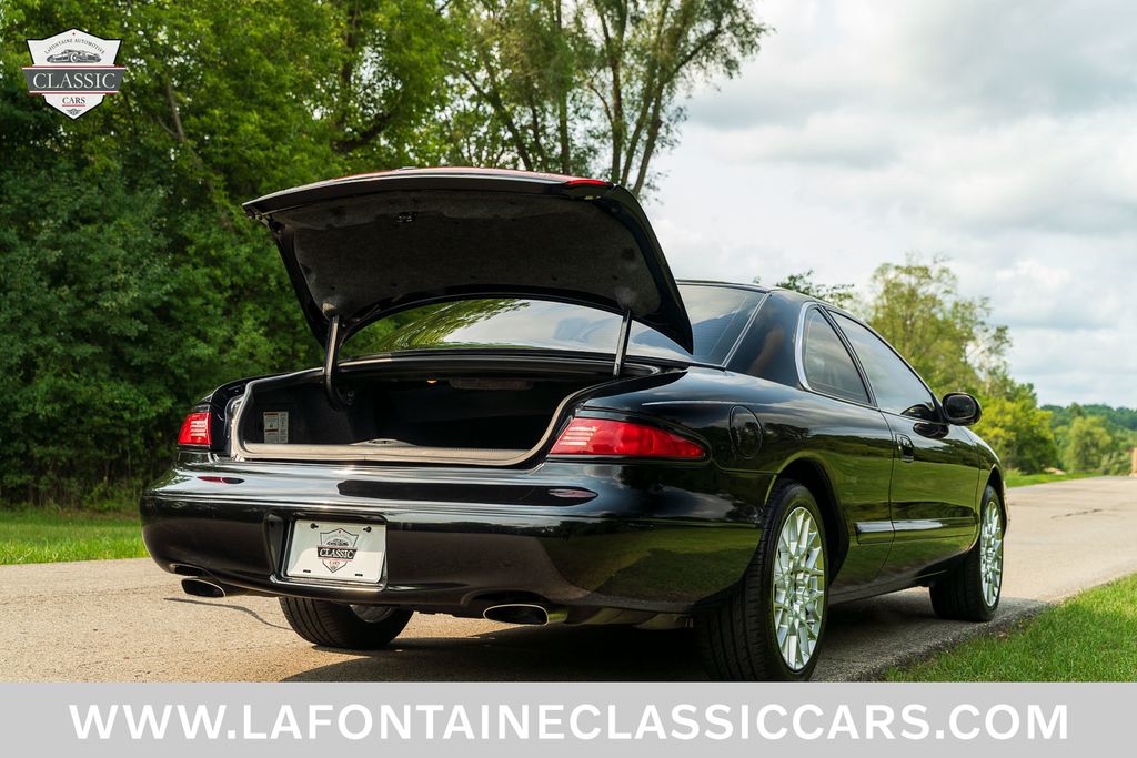 1997 Lincoln Mark VIII 35