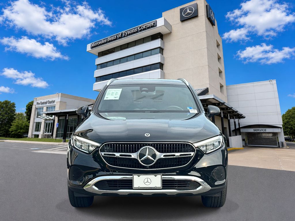 Thumbnail: 2026 Mercedes-Benz GLC - 2