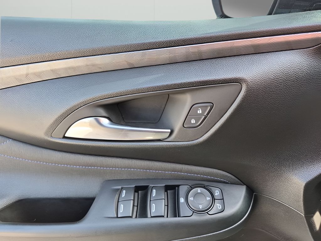 Used Car 2024 Buick Envista  Sport Touring For Sale Under $25,000 In Austin, Texas