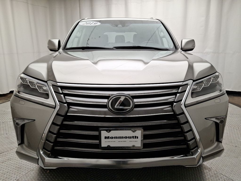 2019 Lexus LX 570 2