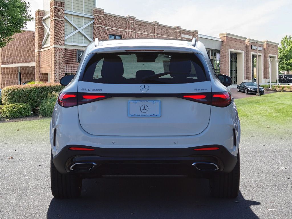 Thumbnail: 2026 Mercedes-Benz GLC - 5