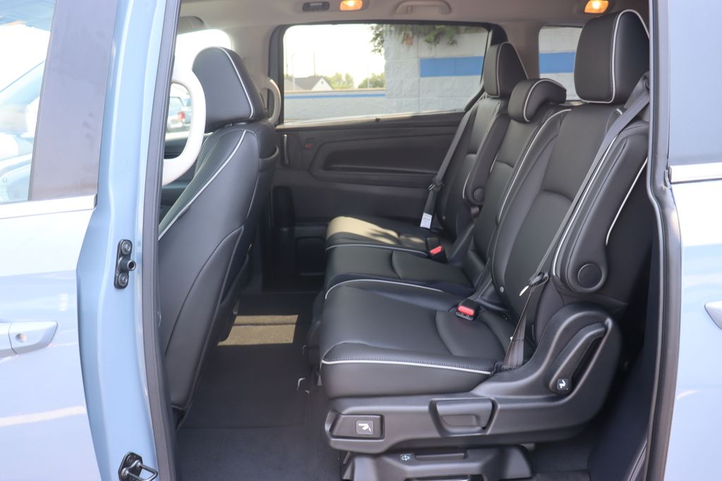 Thumbnail: 2026 Honda Odyssey - 11