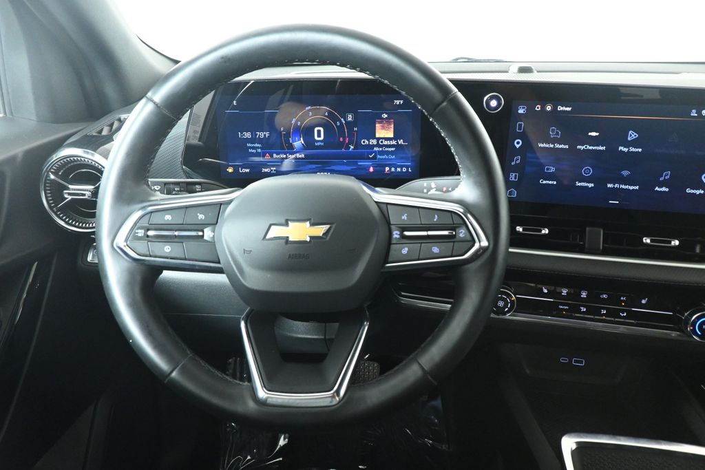 Thumbnail: 2026 Chevrolet Equinox - 18