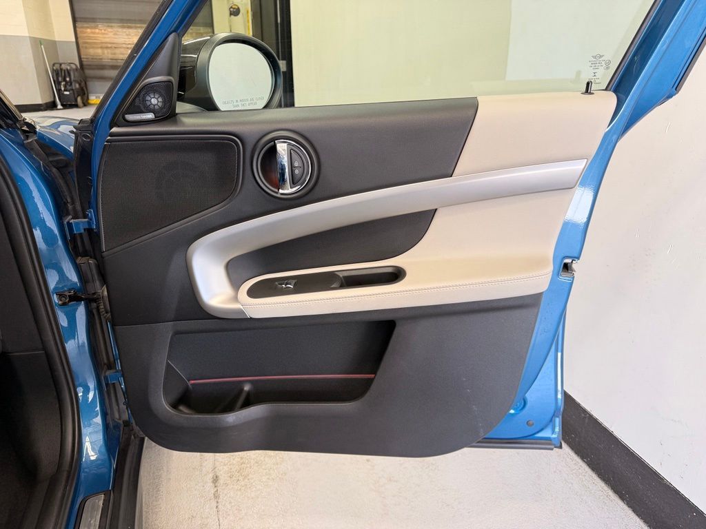 Thumbnail: 2023 MINI Cooper Countryman - 28