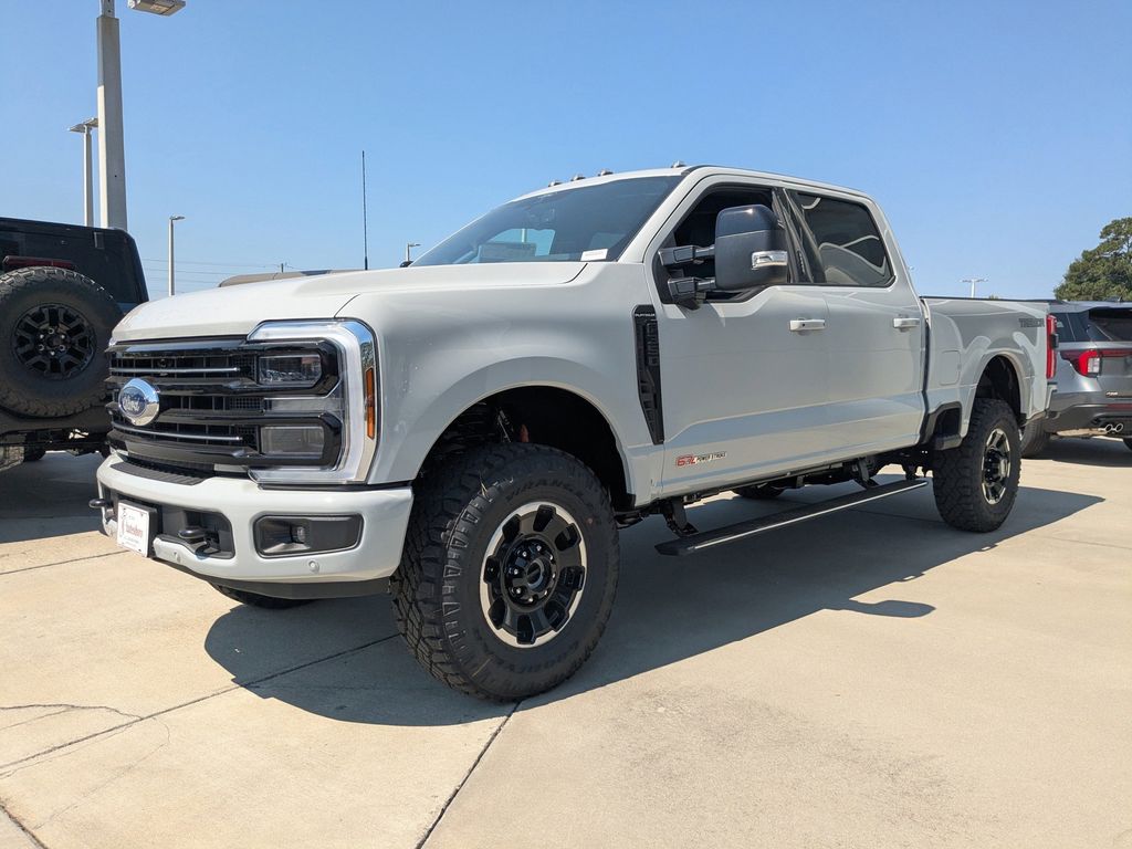 2026 Ford Super Duty F-350 SRW Platinum