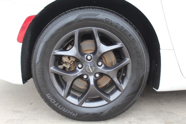 Used Car 2018 Chrysler Pacifica  Touring L Plus For Sale Under $15,000 In Georgetown, Texas