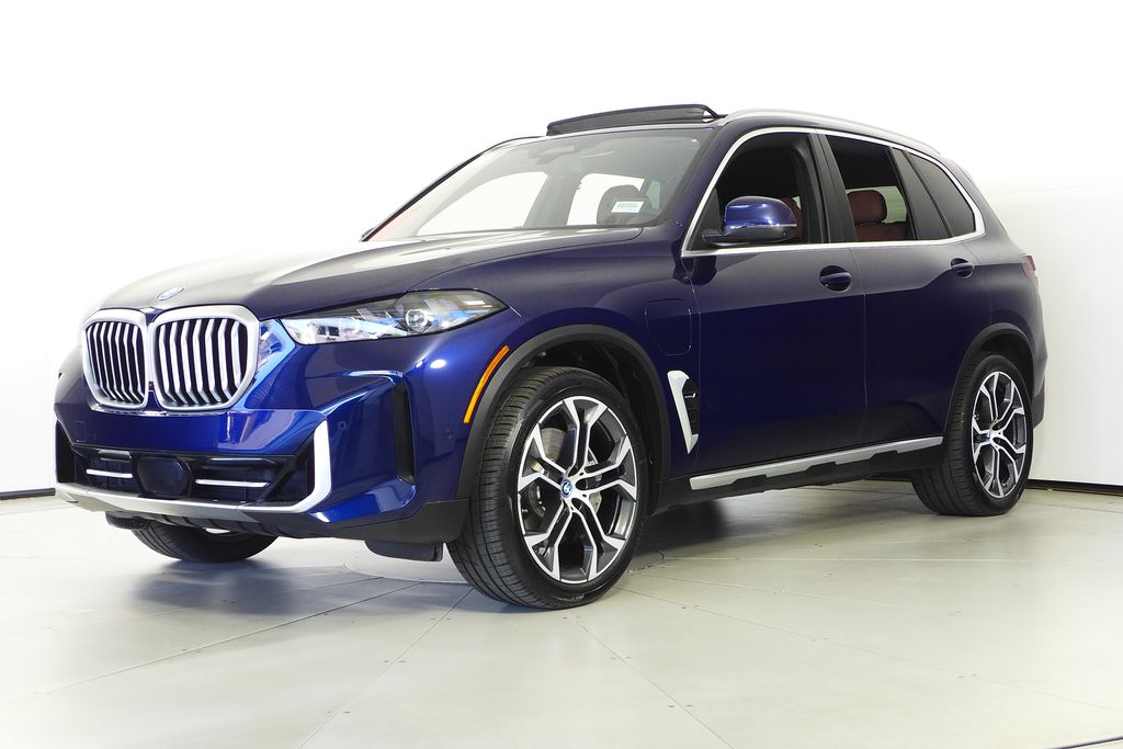 Thumbnail: 2024 BMW X5 - 2
