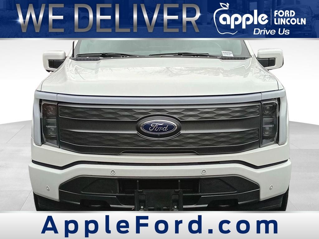 2023 Ford F-150 Lightning LARIAT