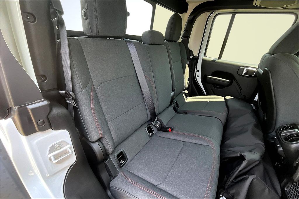 2025 Jeep Gladiator Rubicon - 8