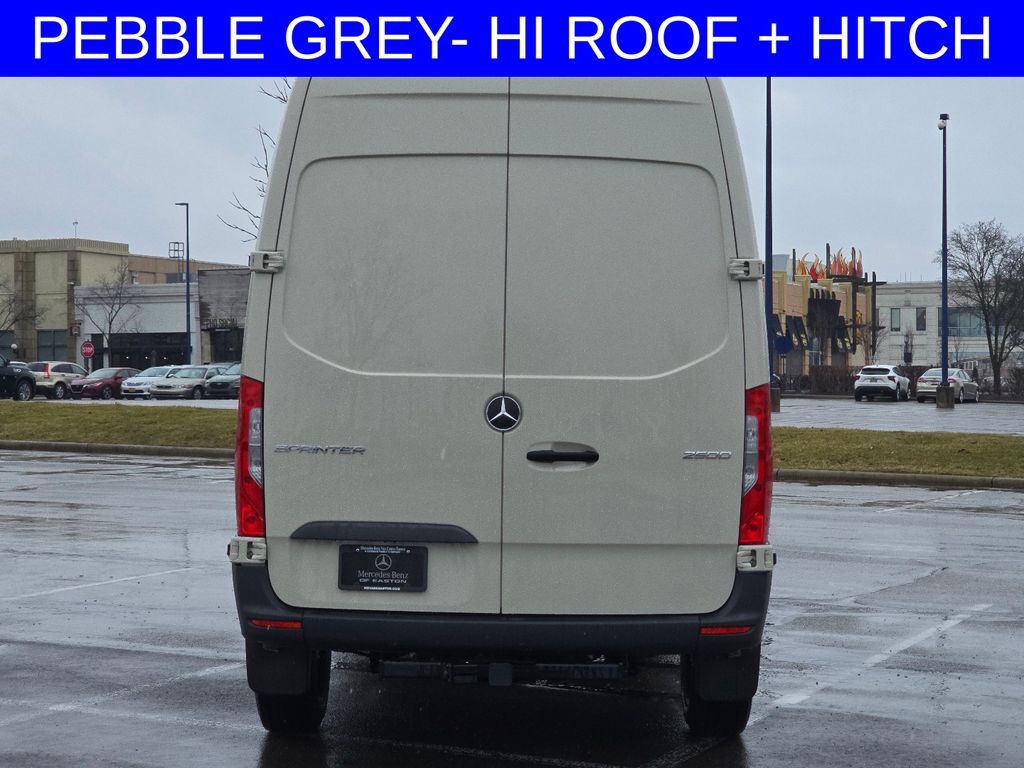 New 2026 Gray Mercedes-Benz Cargo 144 WB image 10