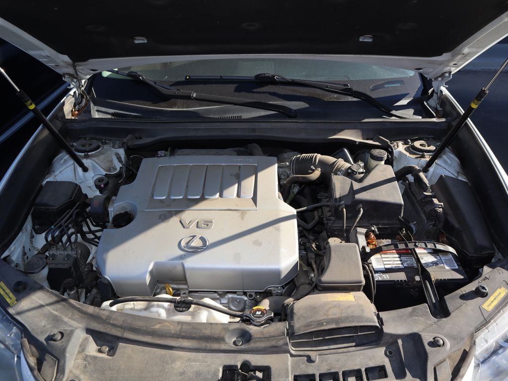 Thumbnail: 2013 Lexus ES - 11