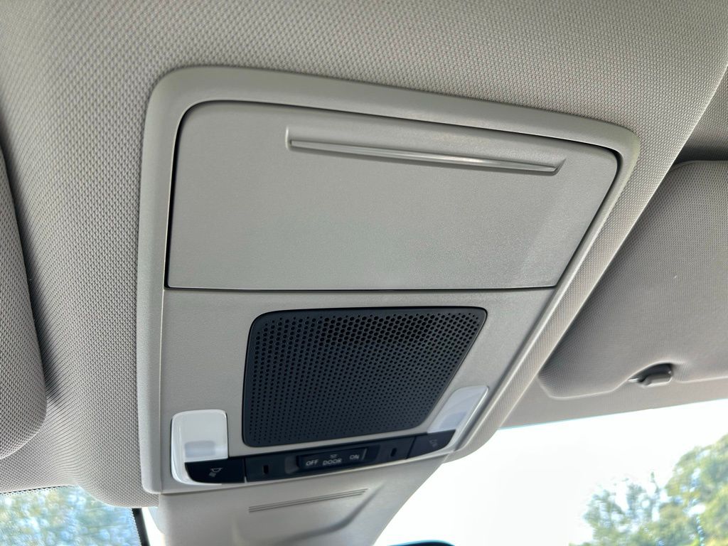 Thumbnail: 2024 Honda CR-V - 28